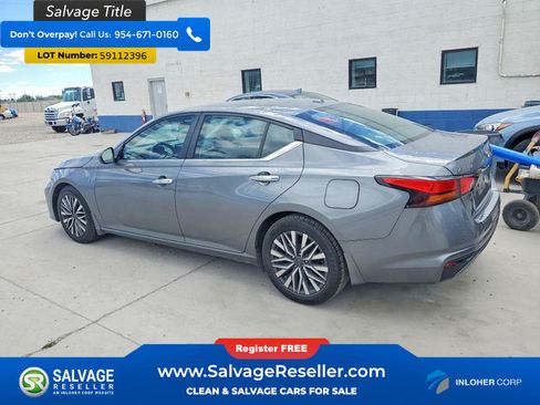 Used 2023 Nissan Altima 2.5 SV FWD image 3