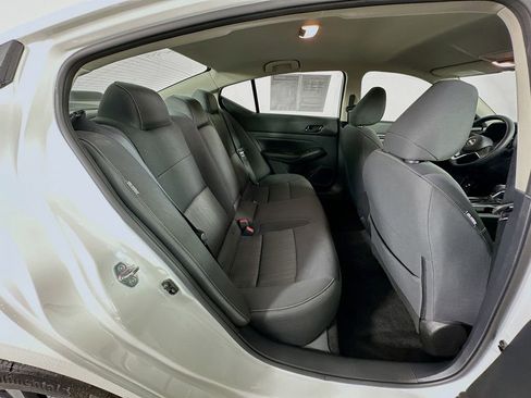 Certified 2024 Nissan Altima 2.5 SV image 33