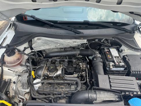 Used 2014 Volkswagen Tiguan S FWD image 10