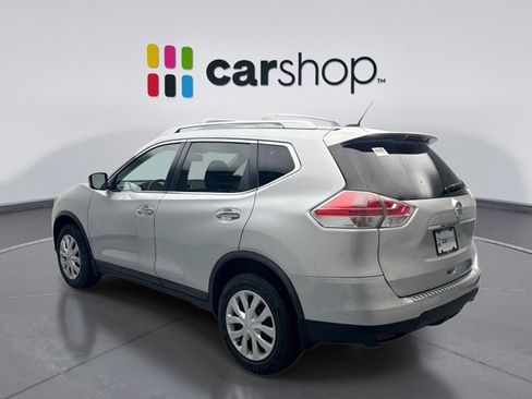 Used 2016 Nissan Rogue S w/ Appearance Package image 3