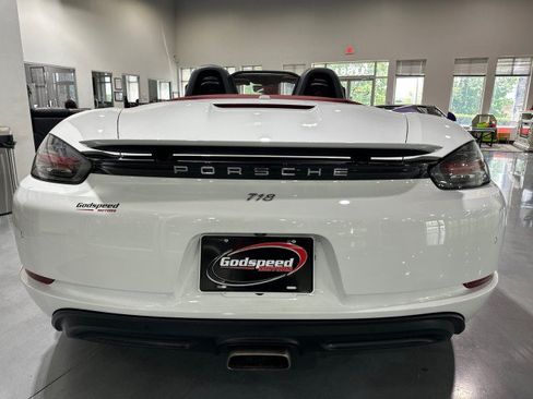Used 2017 Porsche 718 Boxster RWD image 20