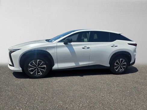 Certified 2024 Lexus RZ 450e Premium w/ Technology Package AWD/4WD image 6