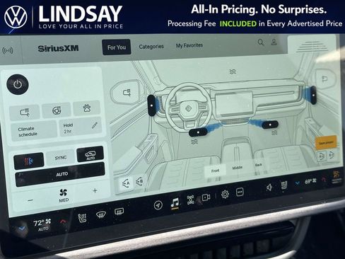 Used 2025 Rivian R1S Adventure image 20