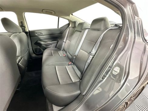 Used 2024 Nissan Altima 2.5 SV image 19