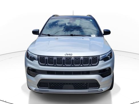Used 2025 Jeep Compass Limited w/ High Altitude Package AWD/4WD image 2