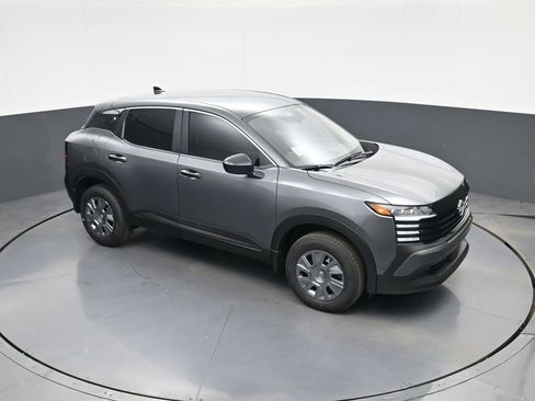 New 2026 Nissan Kicks S image 23