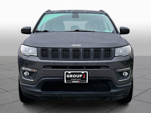 Used 2018 Jeep Compass Latitude w/ Popular Equipment Group image 3