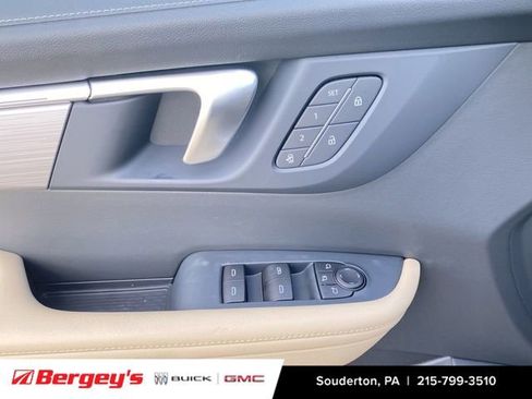 New 2026 Buick Enclave Preferred w/ Power Package FWD image 25