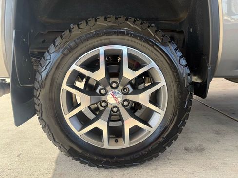 Used 2017 GMC Sierra 1500 SLT image 10