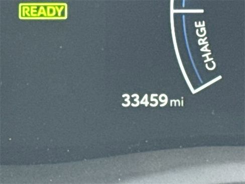 Used 2025 Toyota Camry SE image 16