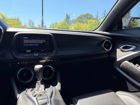 Used 2020 Chevrolet Camaro LT w/ Technology Package RWD image 22