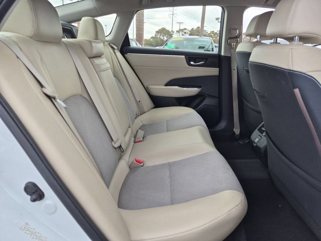 Used 2018 Honda Clarity Plug-In Hybrid image 27