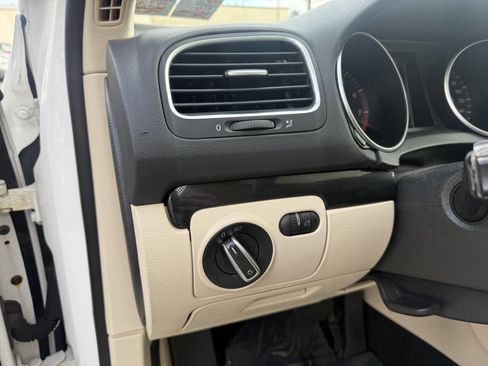 Used 2013 Volkswagen Jetta SE image 11