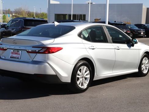 Used 2025 Toyota Camry LE FWD image 6