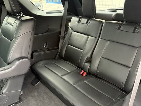 Used 2021 Ford Explorer ST w/ Equipment Group 401A image 13