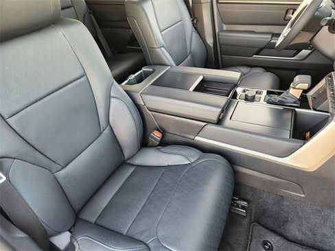 Used 2026 Toyota Sequoia Platinum image 10