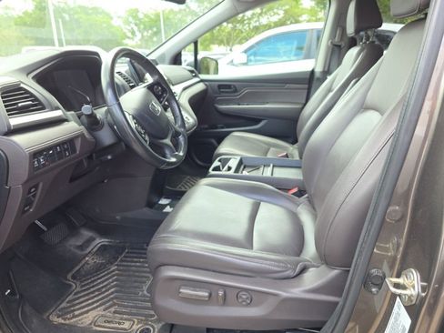 Used 2019 Honda Odyssey EX-L image 8