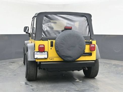 Used 2006 Jeep Wrangler X AWD/4WD image 12