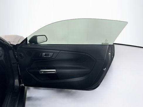 Used 2026 Ford Mustang Premium RWD image 29