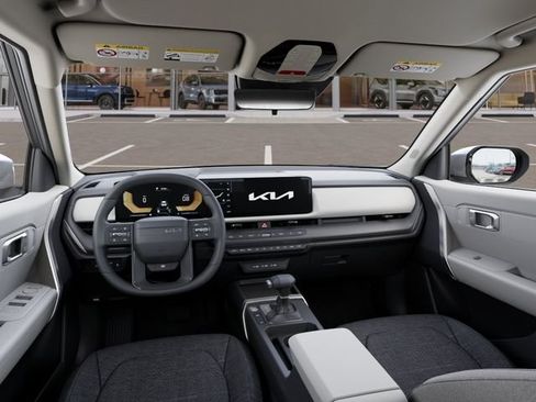 New 2027 Kia Seltos LX FWD image 14
