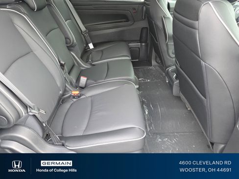 New 2026 Honda Odyssey Touring image 21