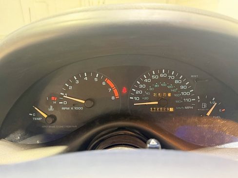 Used 1997 Oldsmobile Cutlass Supreme SL image 14