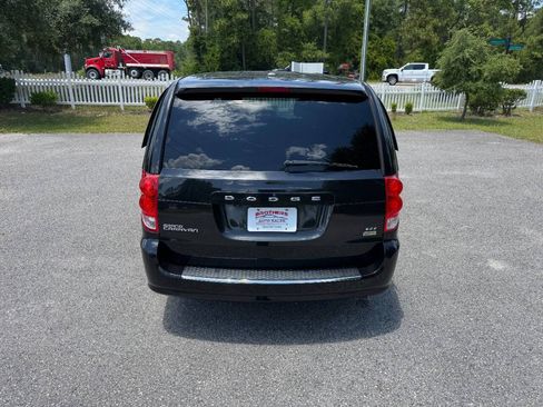 Used 2018 Dodge Grand Caravan GT FWD image 5