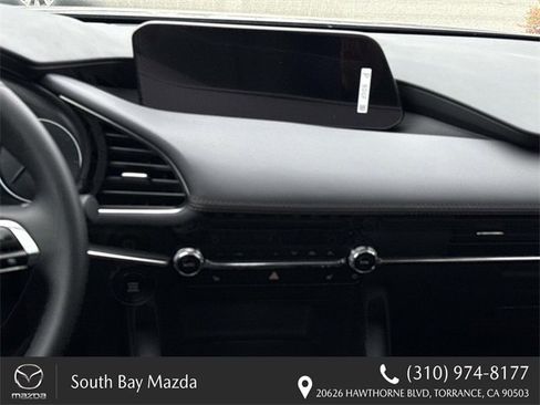 New 2026 MAZDA MAZDA3 2.5 S Premium image 17
