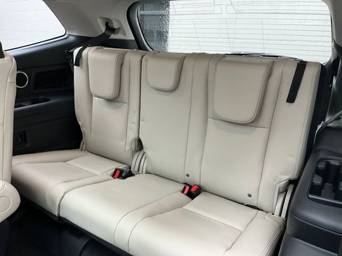 New 2026 Subaru Ascent Limited image 32