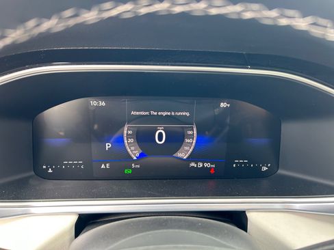 New 2026 Volkswagen Taos SE FWD image 11