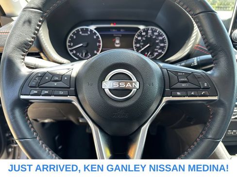 Certified 2024 Nissan Sentra SR FWD image 12