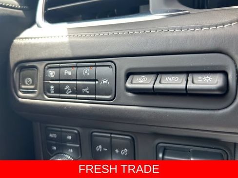 Used 2023 GMC Yukon Denali Ultimate AWD/4WD image 21