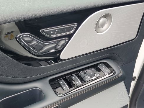 New 2026 Lincoln Aviator Reserve AWD/4WD image 9