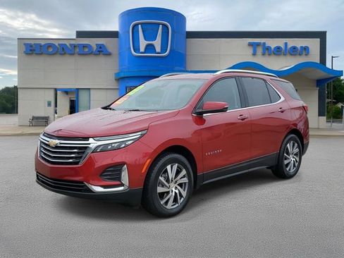 Used 2023 Chevrolet Equinox Premier image 2