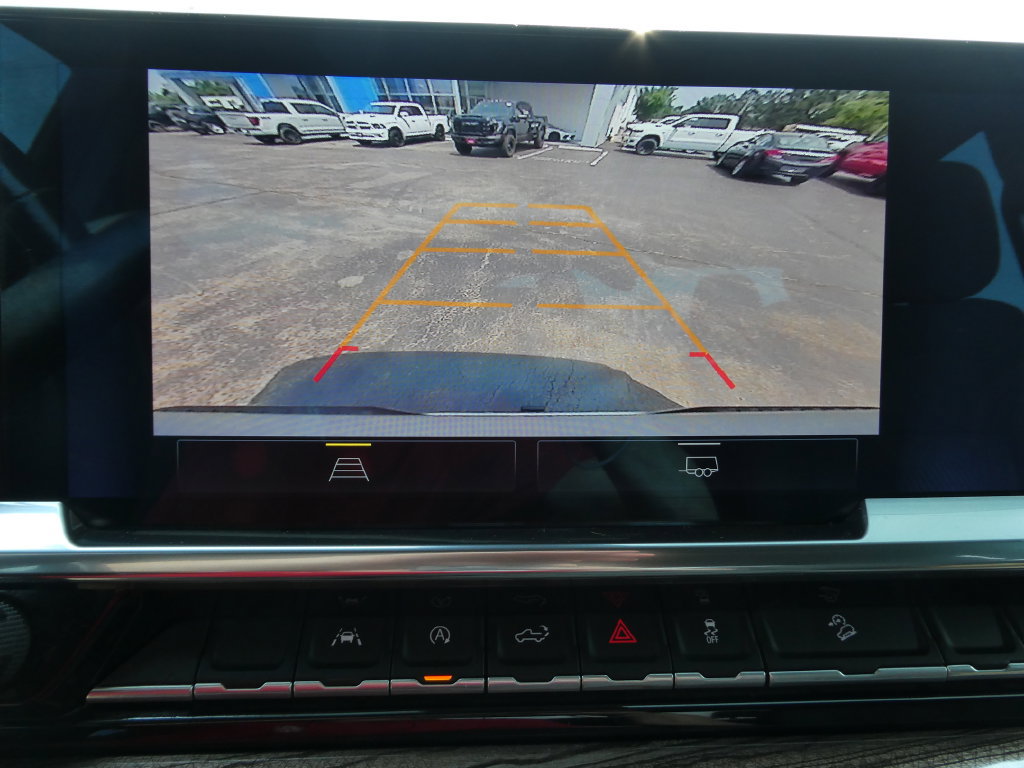 Certified 2022 Chevrolet Silverado 1500 RST AWD/4WD image 31