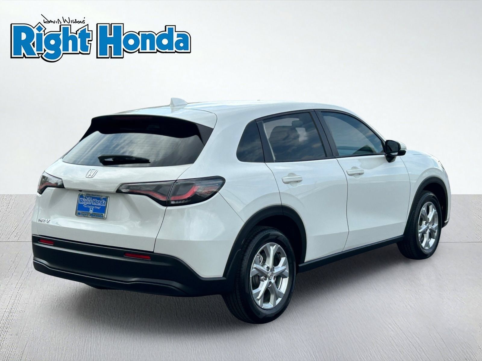 Certified 2023 Honda HR-V LX image 5