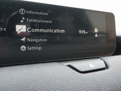 Used 2024 MAZDA CX-90 3.3 Turbo w/ Preferred Plus image 25