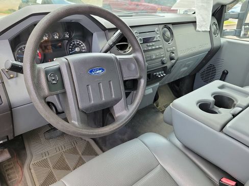 Used 2011 Ford F350 XL w/ Snow Plow Prep Pkg AWD/4WD image 10