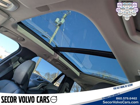 Certified 2024 Volvo XC90 T8 Plus w/ Protection Package Premier image 12