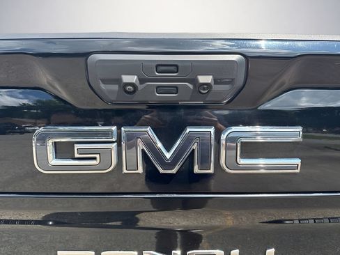 Used 2024 GMC Sierra 2500 Denali Ultimate AWD/4WD image 36