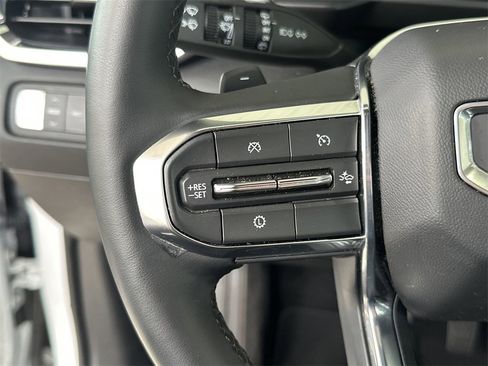 Certified 2025 GMC Acadia Elevation image 21