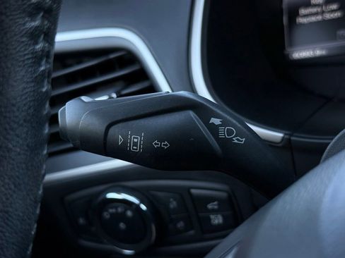 Used 2021 Ford Edge SEL w/ Convenience Package image 31