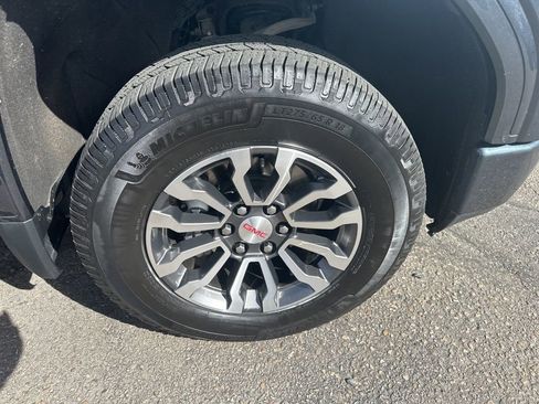 Used 2020 GMC Sierra 1500 AT4 w/ AT4 Premium Package image 41