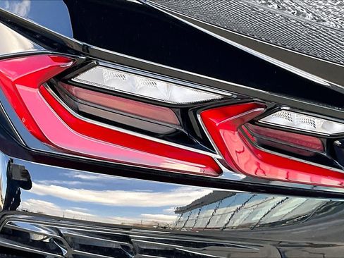 Used 2025 Chevrolet Corvette Z06 w/ Z07 Performance Package image 27