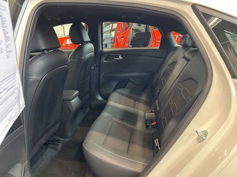 Certified 2023 Kia Forte GT-Line FWD image 13