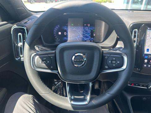 Used 2023 Volvo C40 P8 Recharge Plus w/ Climate Package AWD/4WD image 12