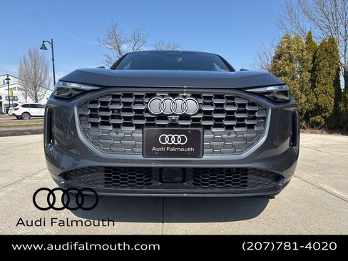 Used 2025 Audi Q5 Premium w/ Convenience Package AWD/4WD image 12