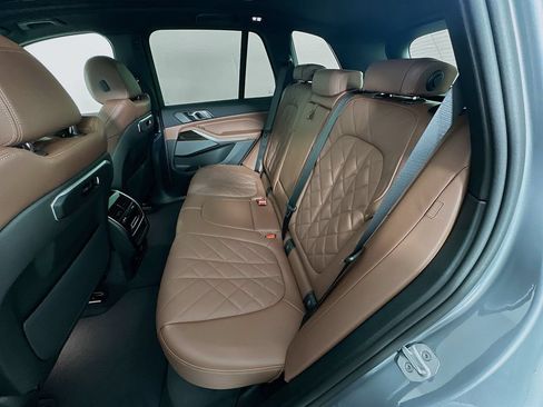 Used 2026 BMW X5 sDrive40i w/ Premium Package RWD image 17