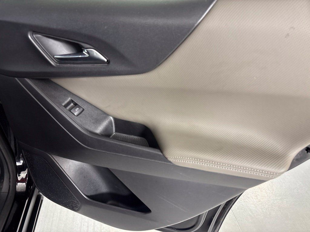 Used 2025 Chevrolet Equinox LT w/ Convenience Package II FWD image 21