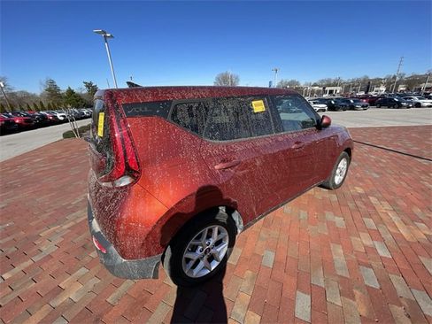 Used 2021 Kia Soul S image 20